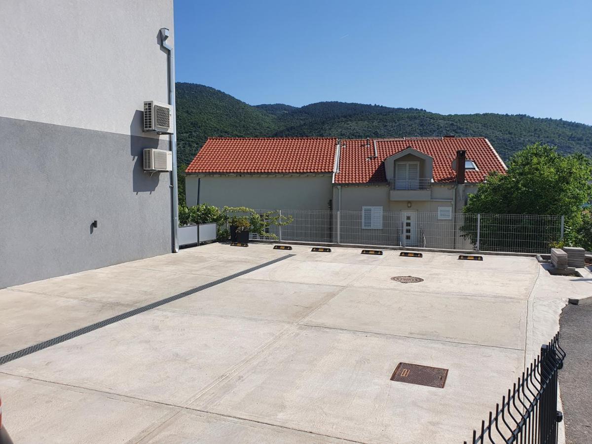 Apartment Marlena Mokošica Exterior foto